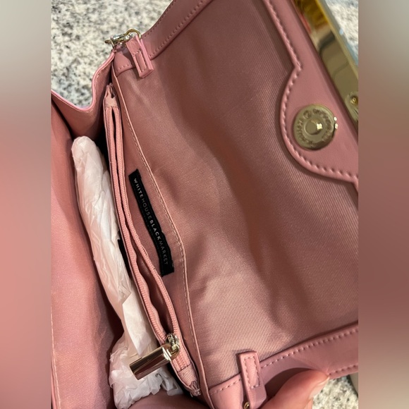 White House Black Market Clutch Great Condition Faux Patent Leather NEW - Picture 3 of 8